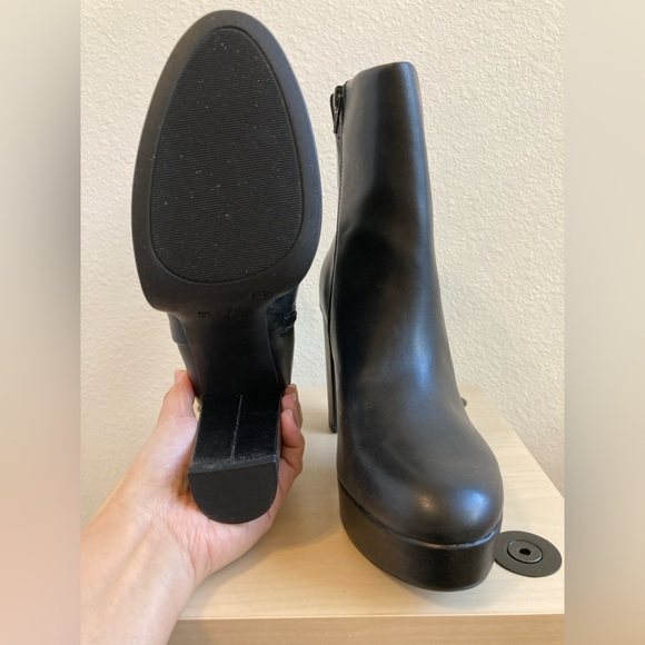 Mix No. 6 Black Platform Boots - Picture 6 of 7